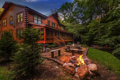 Creekside Getaway 50