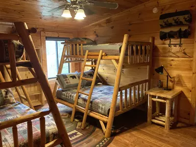 Grand Bluff Lodge 29
