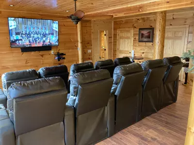 Grand Bluff Lodge 45