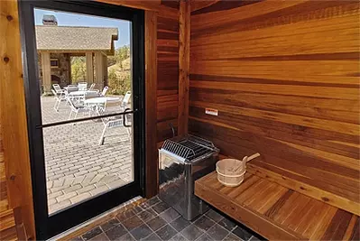 Leconte Loft 44