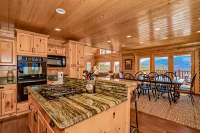Smoky Peak Lodge 13