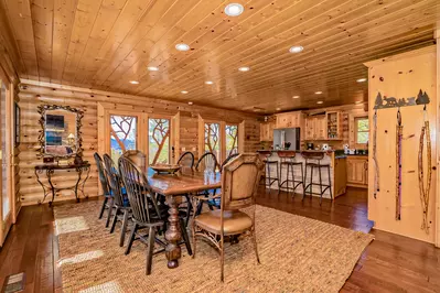 Smoky Peak Lodge 15