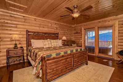 Smoky Peak Lodge 17