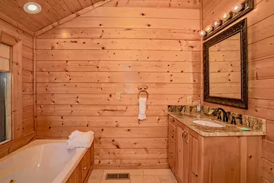 Smoky Peak Lodge 33
