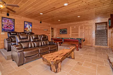 Smoky Peak Lodge 40