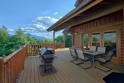Smoky Peak Lodge 51