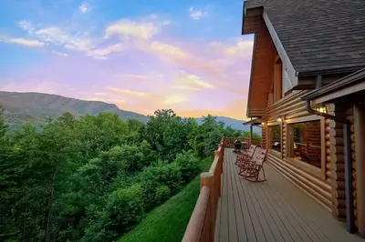 Smoky Peak Lodge 52