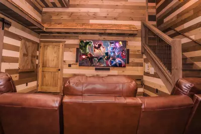 Cave Mountain Lodge 9