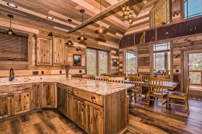 Cave Mountain Lodge 22