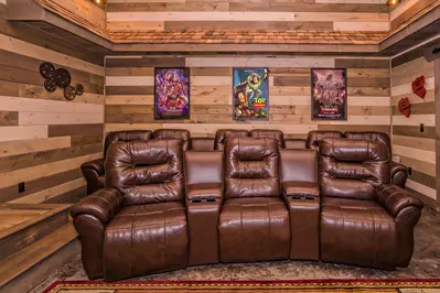 Cave Mountain Lodge 52