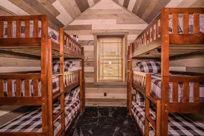Cave Mountain Lodge 54