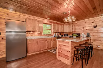 Country Cabin in the City 10
