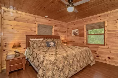 Country Cabin in the City 20
