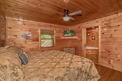 Country Cabin in the City 21