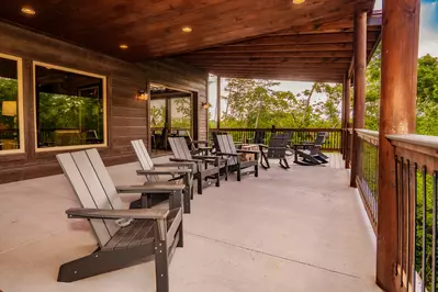 Dreamers Mountain Retreat 30