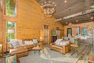 Gatlinburg Mountain Romance 12