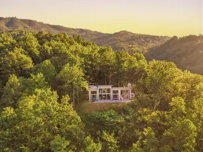 Gatlinburg Mountain Romance 34