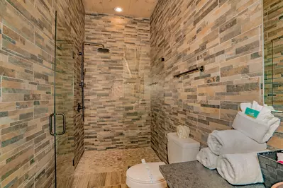 Huckleberry Hill 28