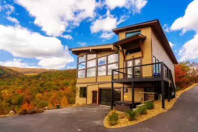 Summit Trail Retreat 58