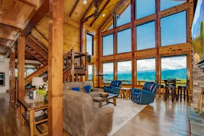 Adventure Lodge at Laurel Cove 11