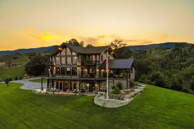 Adventure Lodge at Laurel Cove 74