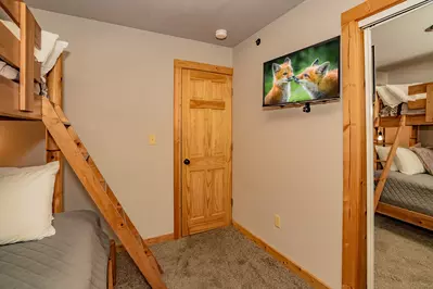 Chateau Sur Lamont 38