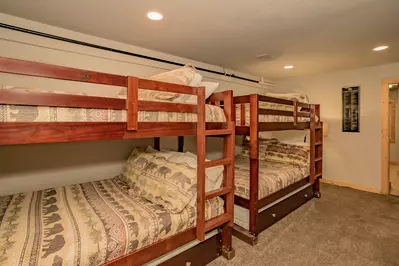 Chateau Sur Lamont 42