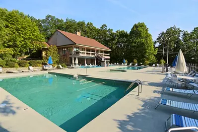 Chateau Sur Lamont 53