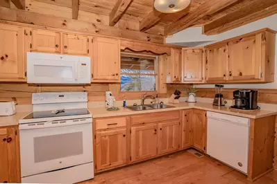Chubby Bear Lodge 11