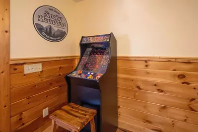 Chubby Bear Lodge 32
