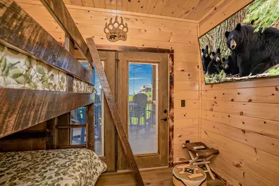 Rustic Mountain View 14