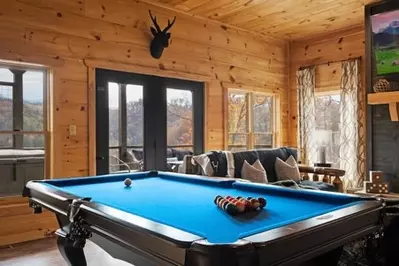 Serendipity Lodge @ Walden's Ridge 31