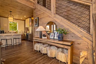 Western Ridge Lodge 10