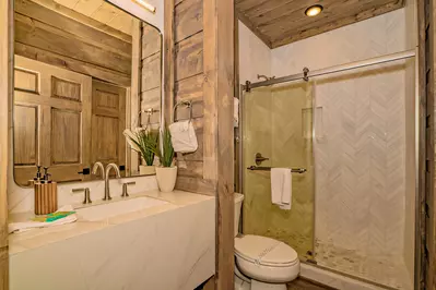 Western Ridge Lodge 29