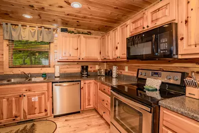 Big Sky Lodge 13
