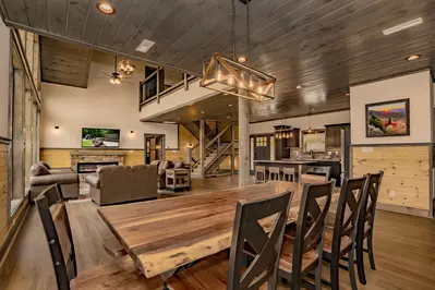 Luxe Retreat of the Smokies 18
