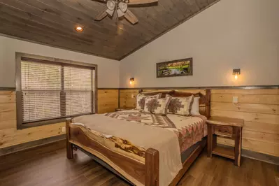 Luxe Retreat of the Smokies 31