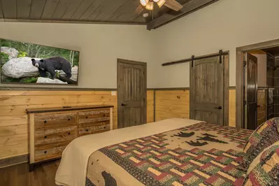 Luxe Retreat of the Smokies 36