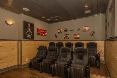 Luxe Retreat of the Smokies 42