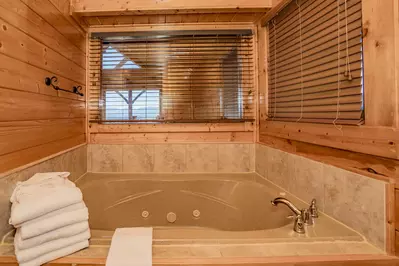 Leconte Loft 22