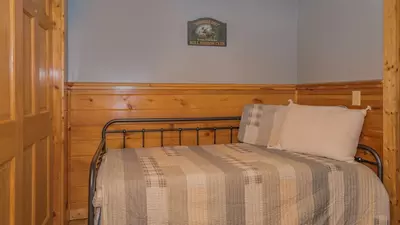 Scenic Hideaway 36