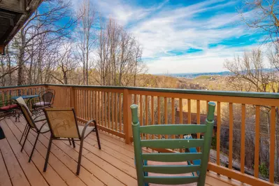 Smoky Mountain Bliss 18