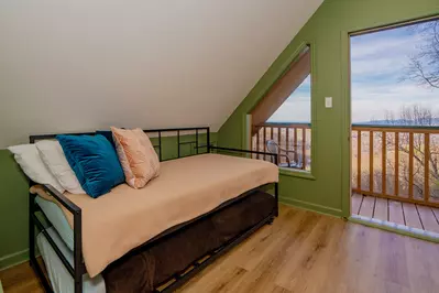 Smoky Mountain Bliss 25