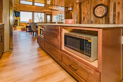 Wonderland Lodge 20