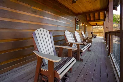 Wilderness Splash Lodge 7
