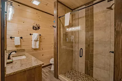 Wilderness Splash Lodge 23