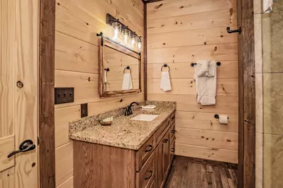 Wilderness Splash Lodge 53
