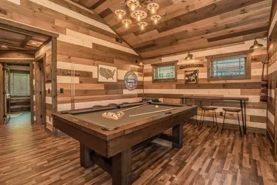 Alpine Mountain Lodge 28