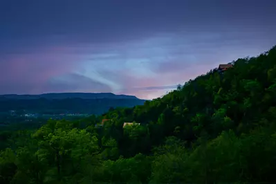 Cliffside Scenic Splendor 77