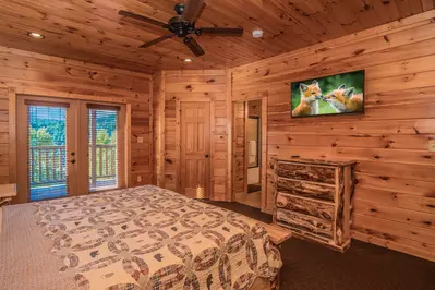 Gatlinburg Mountain Lodge 21